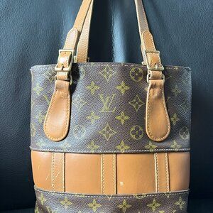 LOUIS VUITTON French Company Monogram Petit Marais Bucket